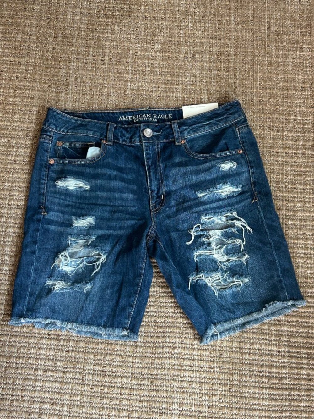 American Eagle Outfitters — Shorts | NWT · Sz US 8